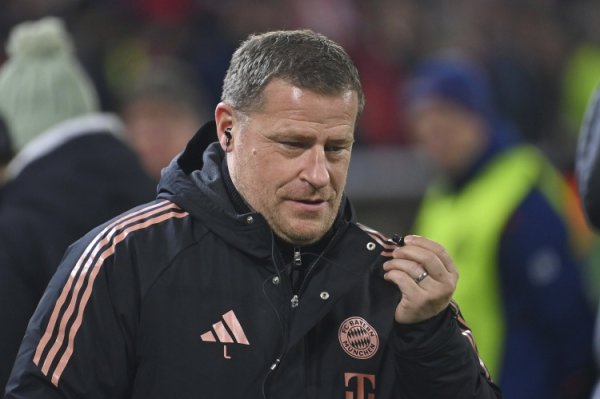 埃贝尔：很高兴看到续约孔帕尼 他证明了自己能推动拜仁向前进步