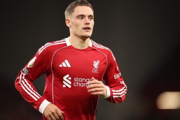 回声报：斯洛特该以伊萨克维尔茨为核心了，防卫  问题仍是最凸显的