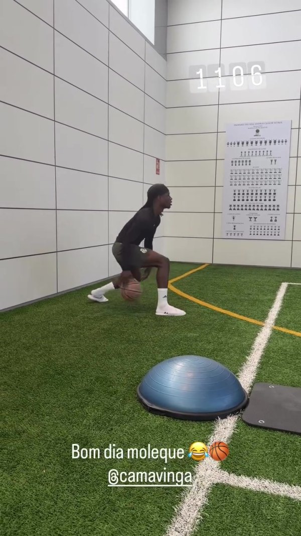 🏀罗德里戈晒卡马文加打篮球赛  视频，娴熟胯下盘球  +三分球命中